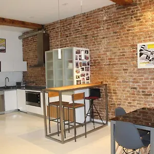apartmento-vintage-calatrava.bilbaohotelsspain.com/